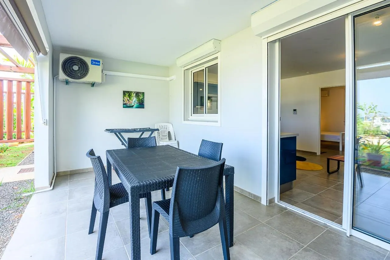 לה טריניטה Suite Face A La Plage Et Proche Des Commerces - Bed And Coffee Rivage מרטיניק
